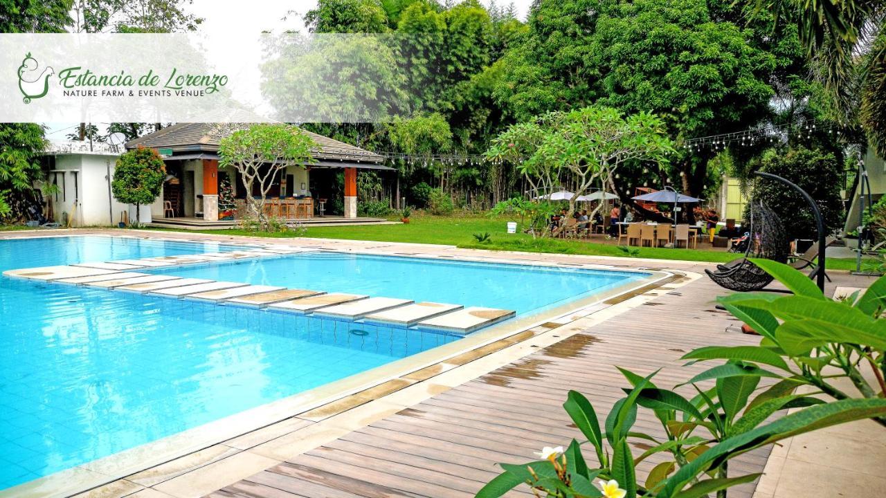 Estancia De Lorenzo Tarlac Buitenkant foto
