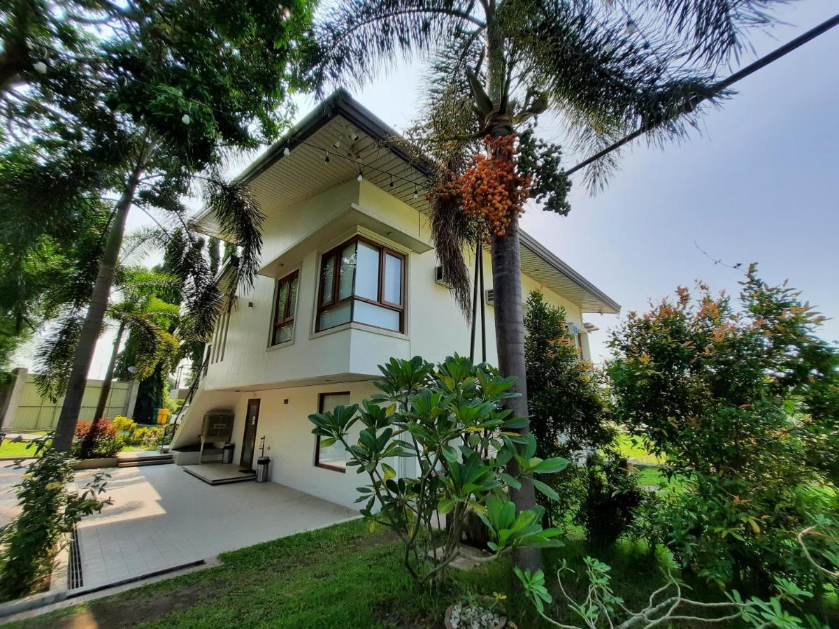 Estancia De Lorenzo Tarlac Buitenkant foto