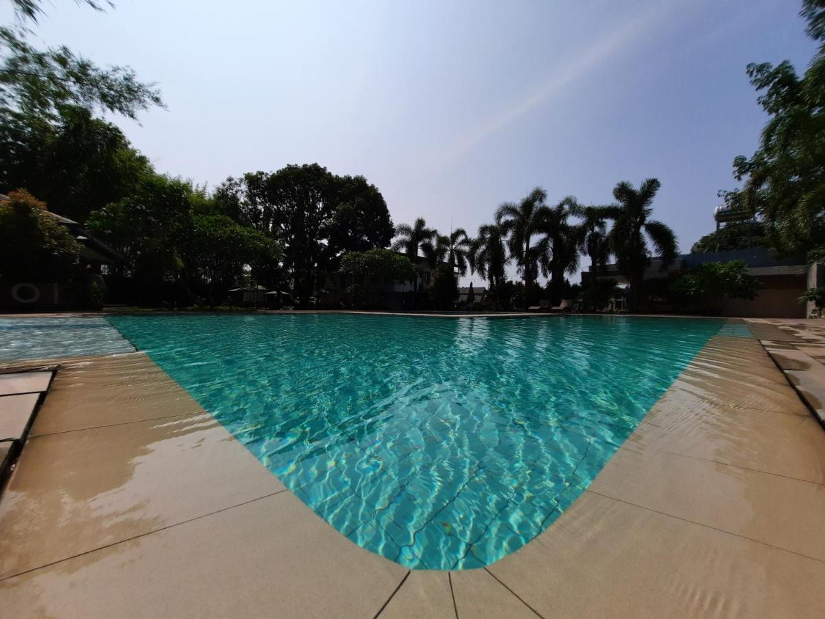 Estancia De Lorenzo Tarlac Buitenkant foto